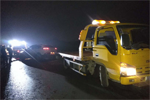 富宁24小时车辆搭电联系电话